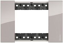 Рамка горизонтальная Legrand BTicino Living Now 1-м. 3 мод. аура картинка